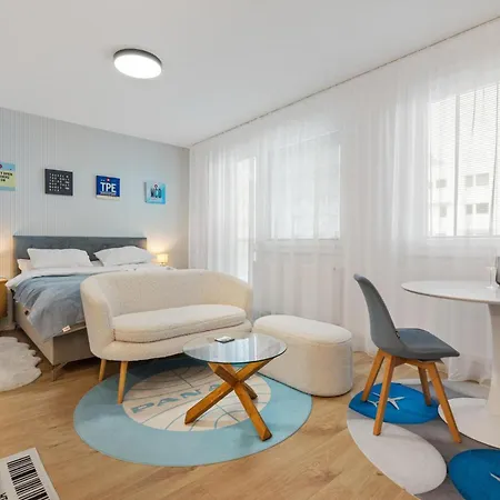 Apartman Ah Airport Pan Am Free Parking Ac