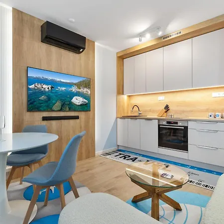 Ah Airport Pan Am Apartmán